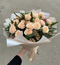 Букет Кремовые розы Латте в Соболево