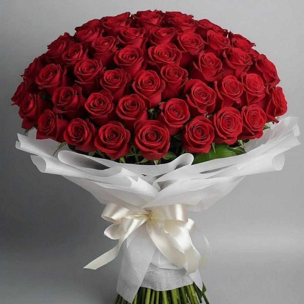 Букет 101 Красная роза Блэк Мэджик в Соболево