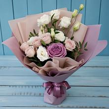 Букет цветов из:  Розы и Лизиантусы #REPLACE_PRED# Соболево