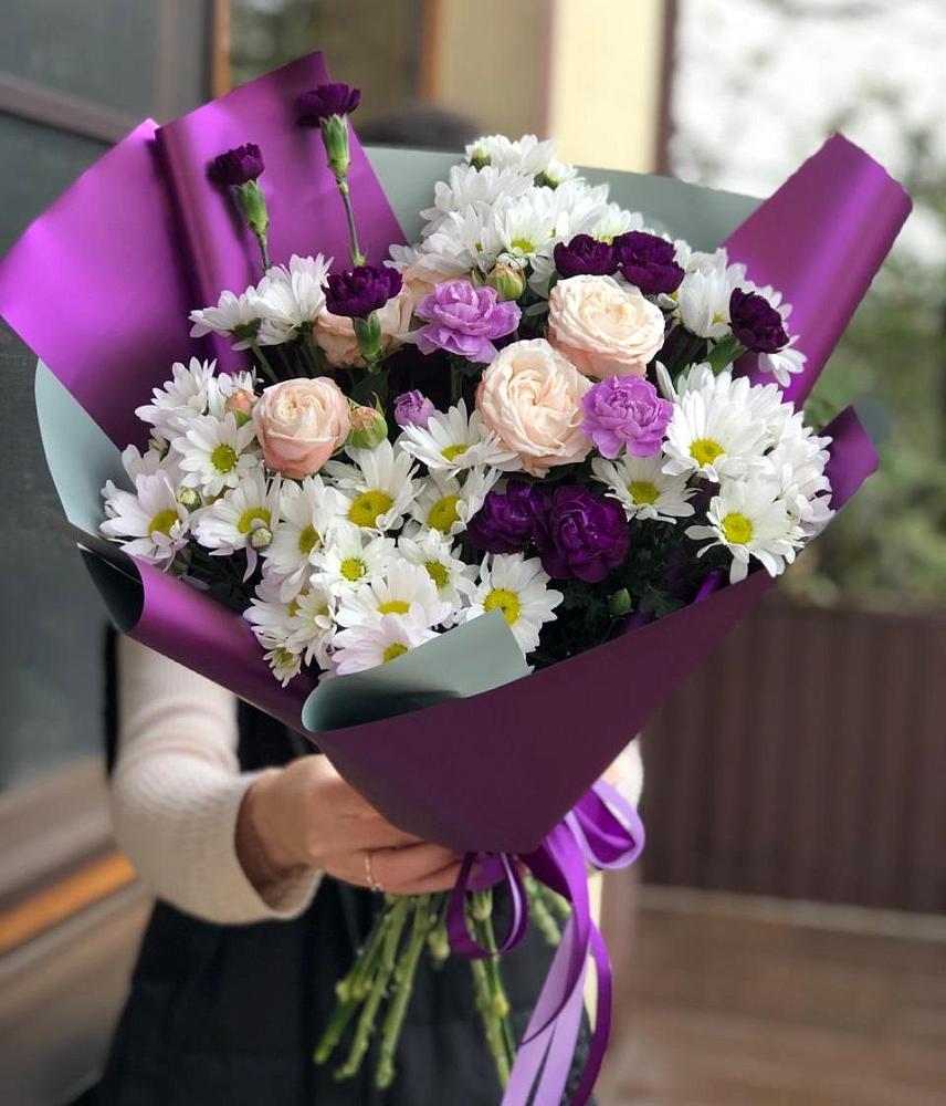 Букет цветов из: Хризантемы, Гвоздики и Розы в Соболево