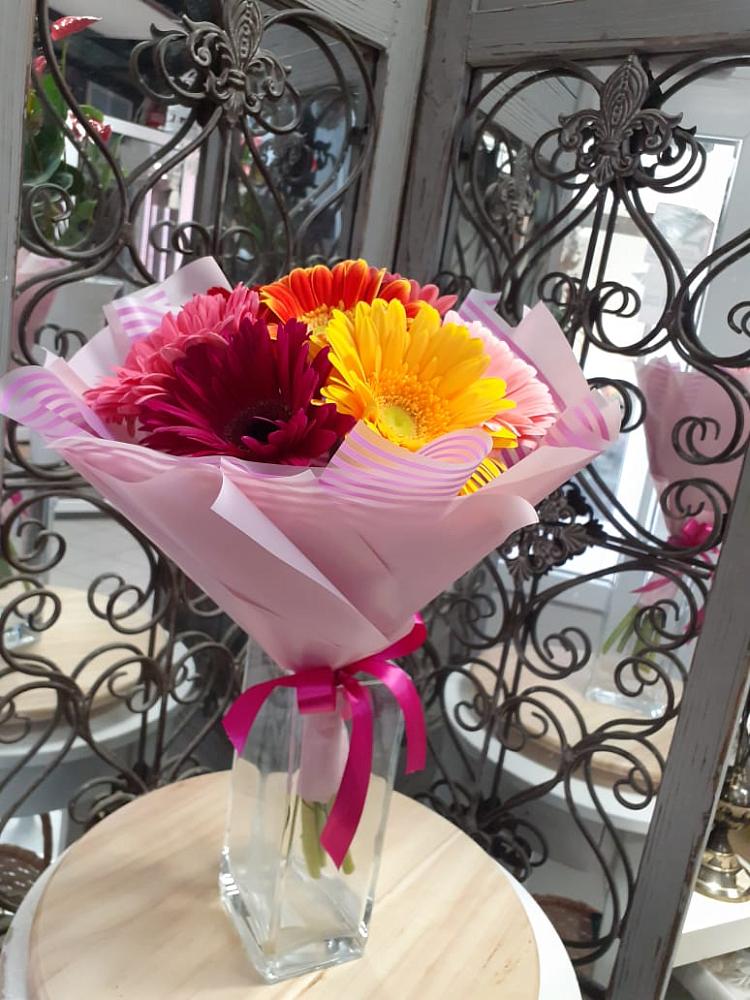 Букет цветов из: Герберы в Соболево