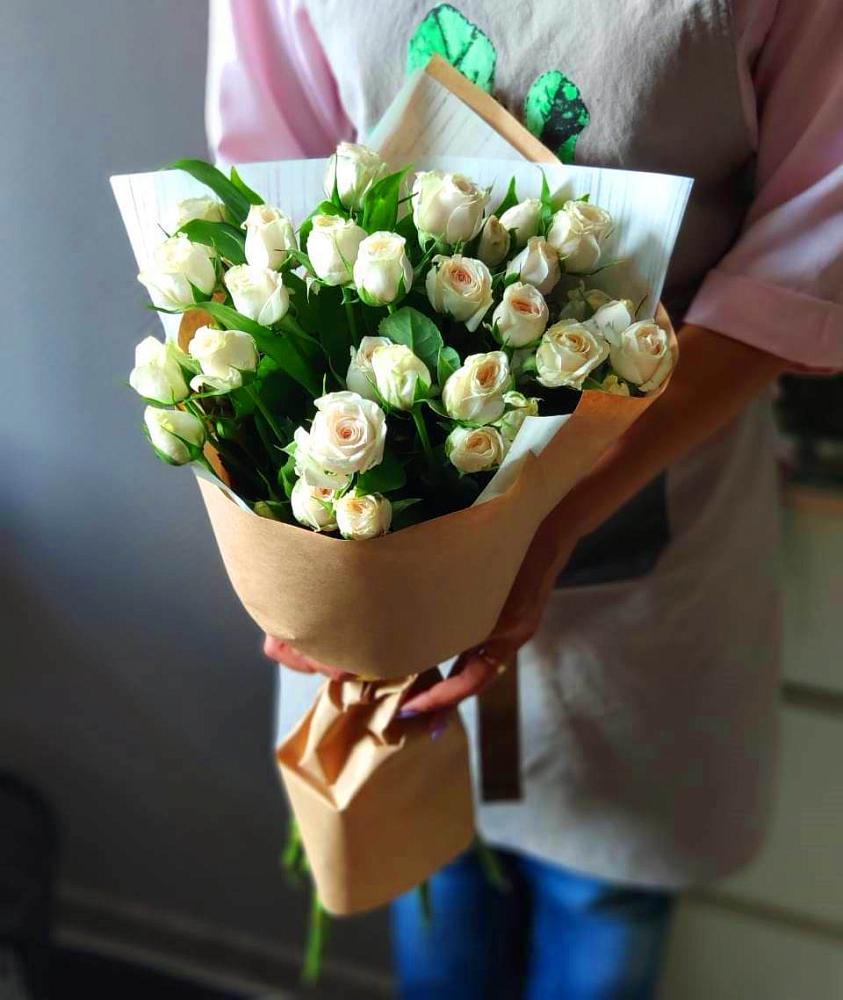 Букет цветов из: Розы в Соболево