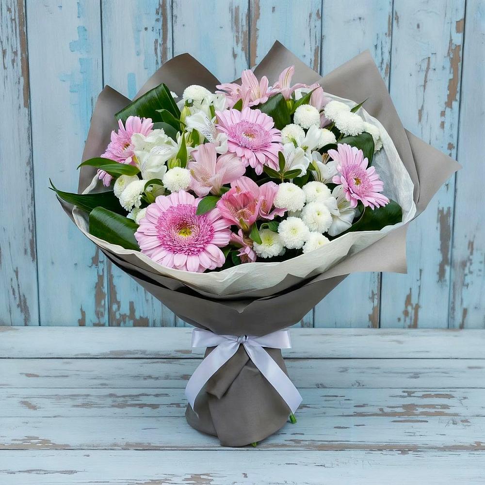 Букет цветов из: Герберы, Альстромерии и Хризантемы в Соболево