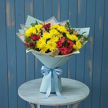 Букет цветов из:  Альстромерии и Хризантемы в Соболево