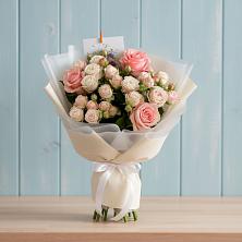 Букет цветов из:  Розы в Соболево
