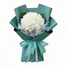 Букет цветов из:  Гортензия в Соболево